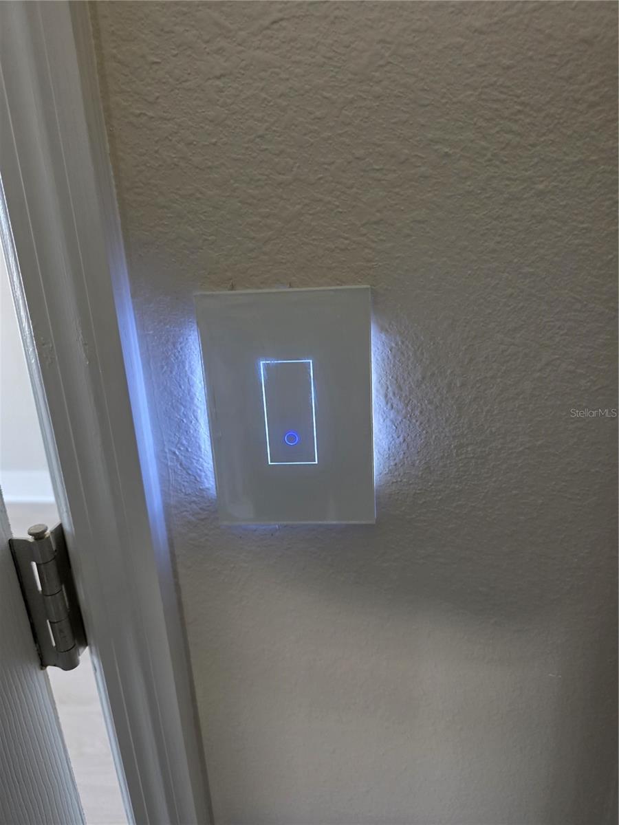 Listing photo id 29 for 13805 Tonya Anne Drive