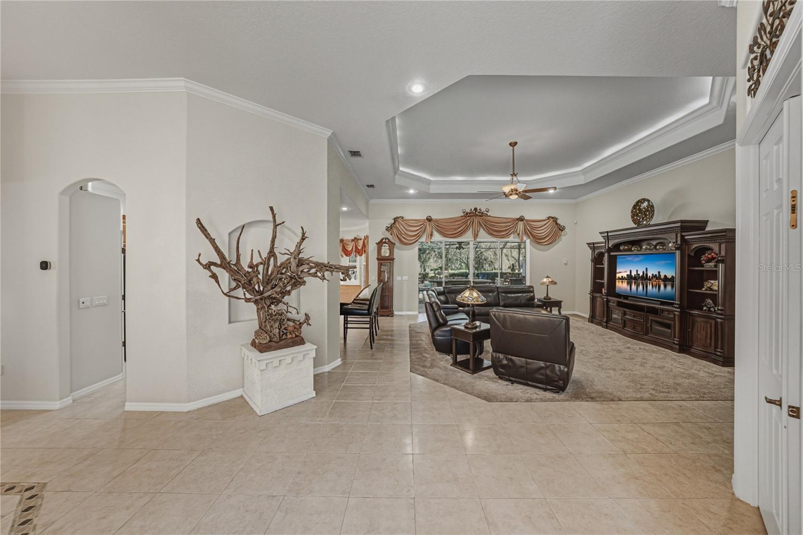 Image 10 of 94 For 12852 Grand Traverse Drive