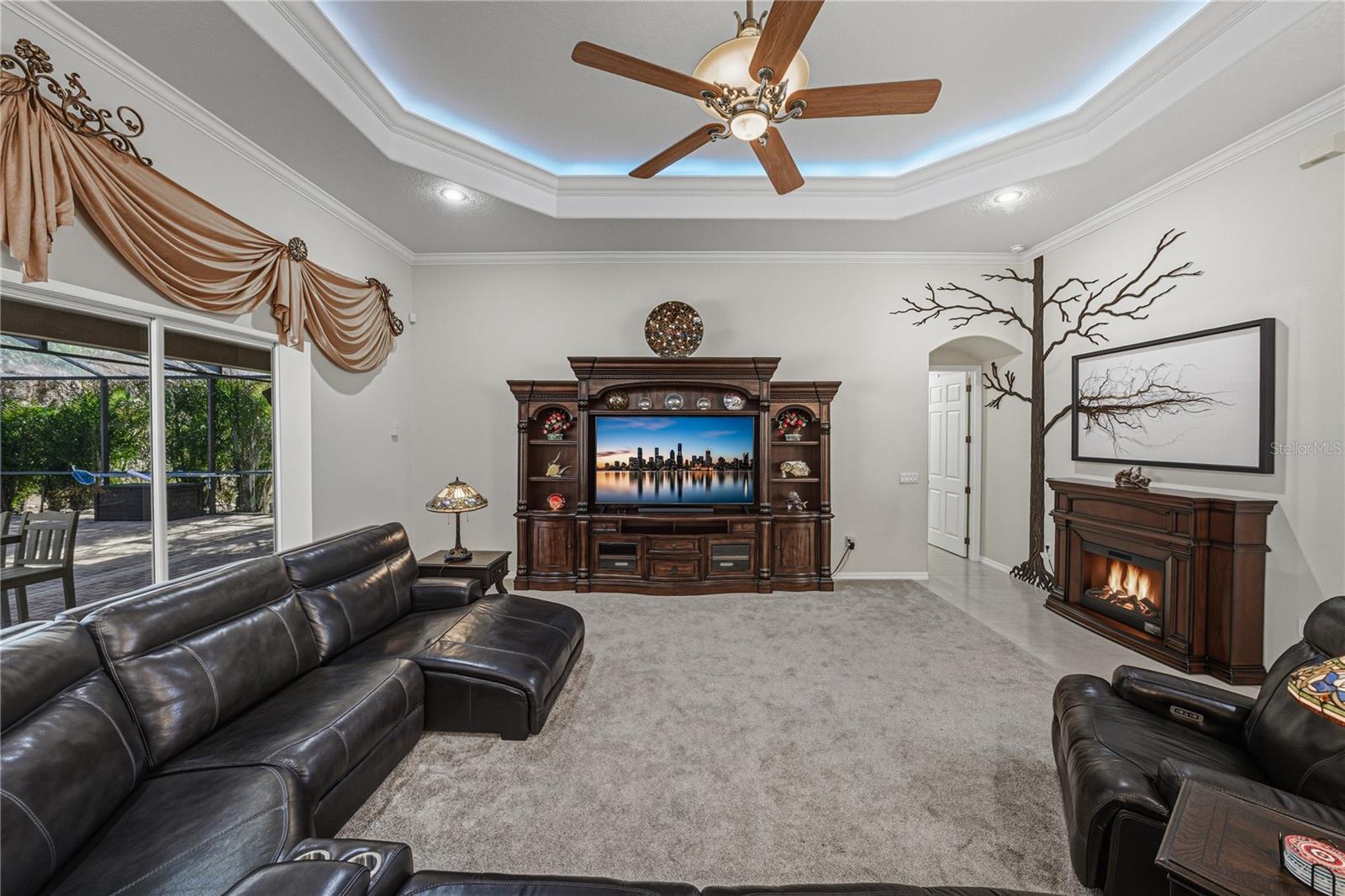 Image 15 of 94 For 12852 Grand Traverse Drive