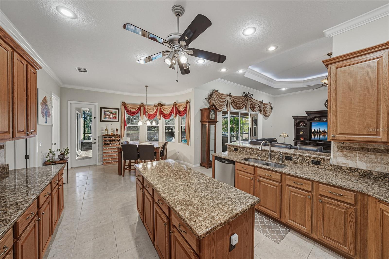 Image 24 of 94 For 12852 Grand Traverse Drive