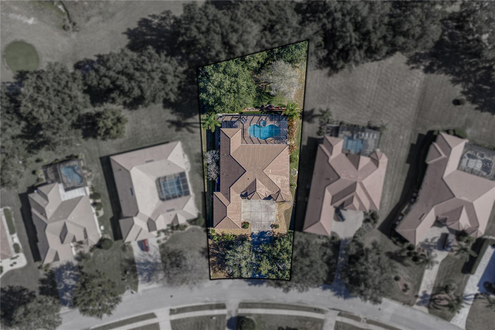 Image 4 of 94 For 12852 Grand Traverse Drive