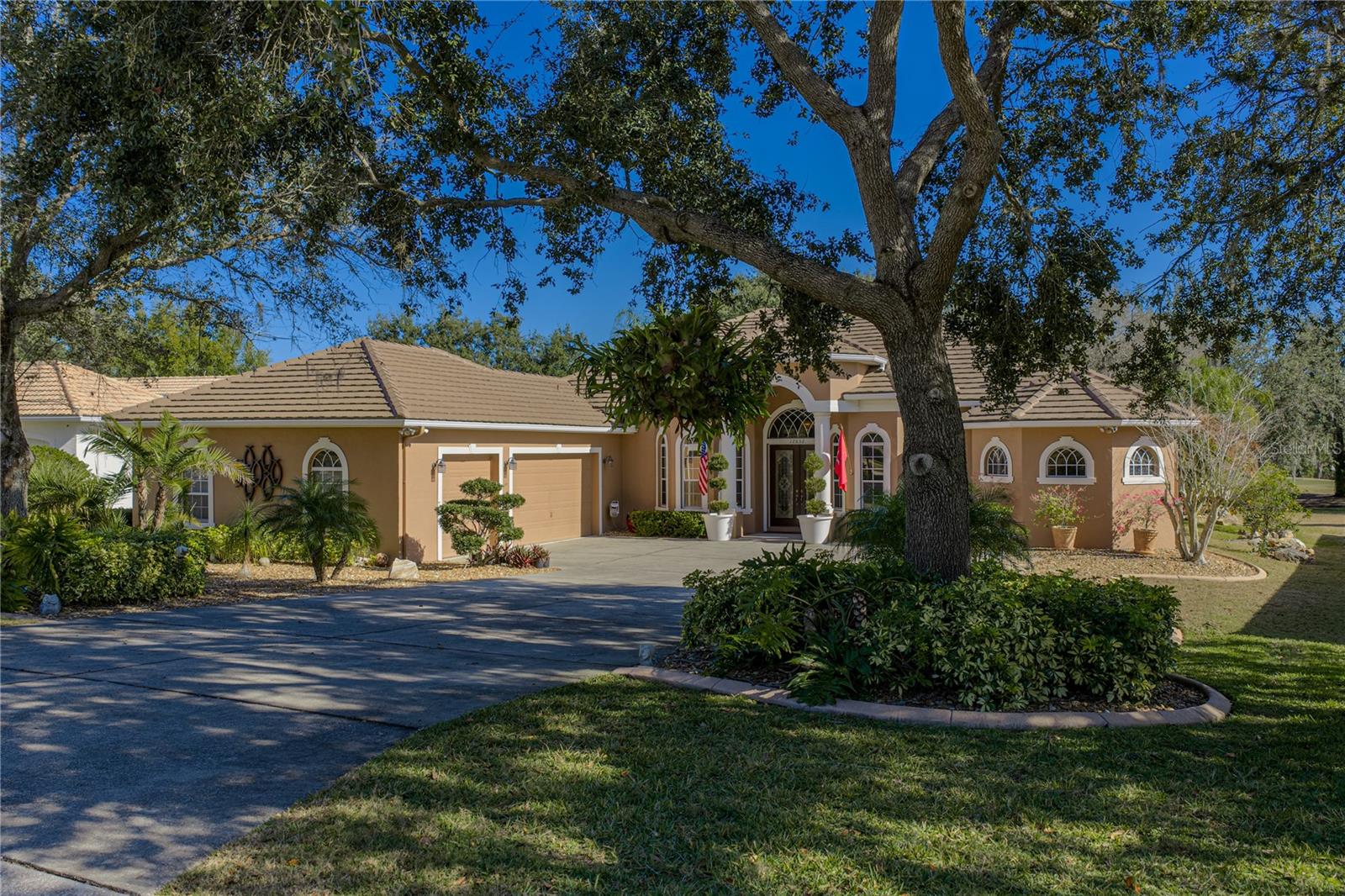 Image 6 of 94 For 12852 Grand Traverse Drive