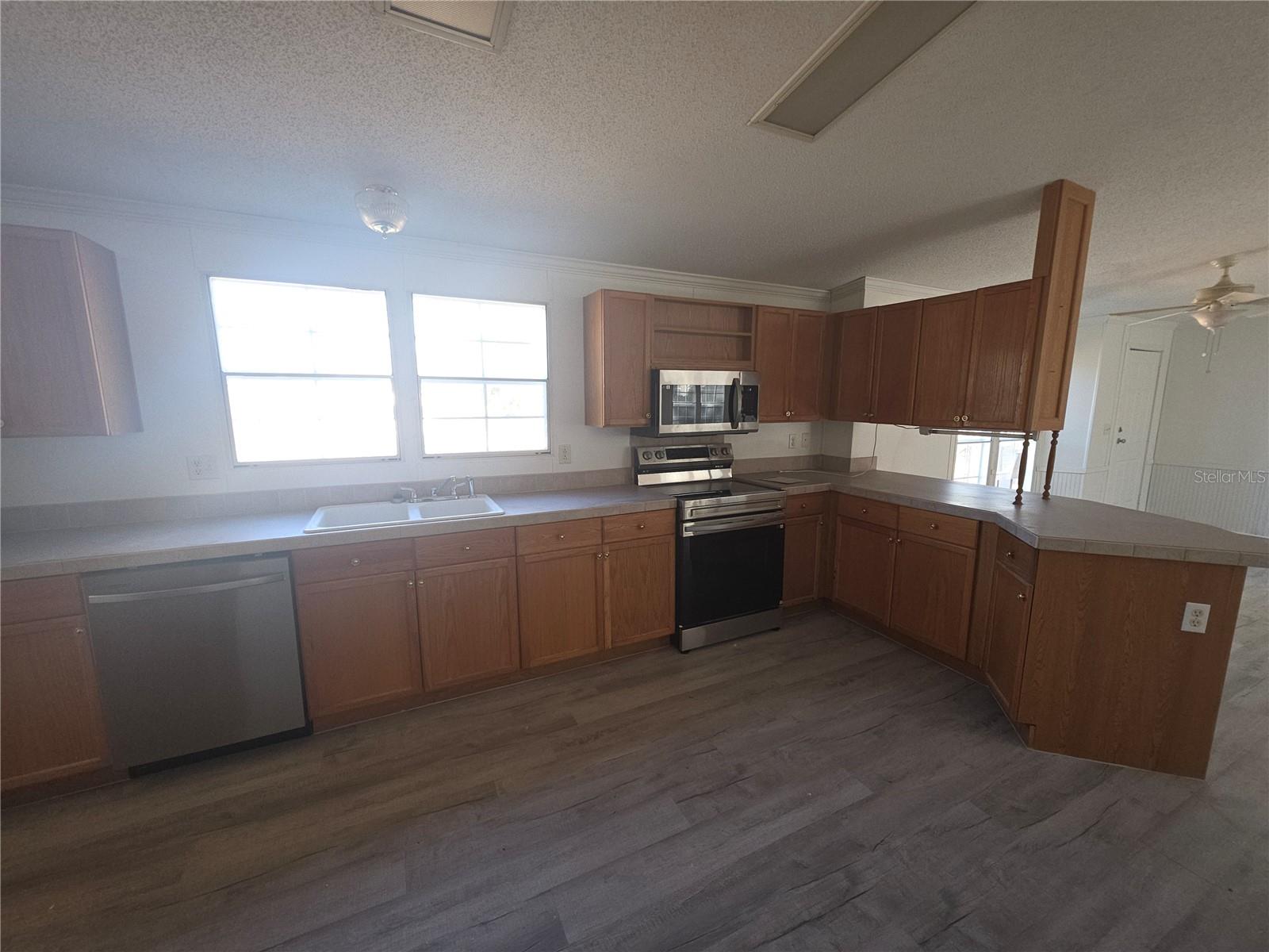 Image 10 of 24 For 16280 Tampa Street