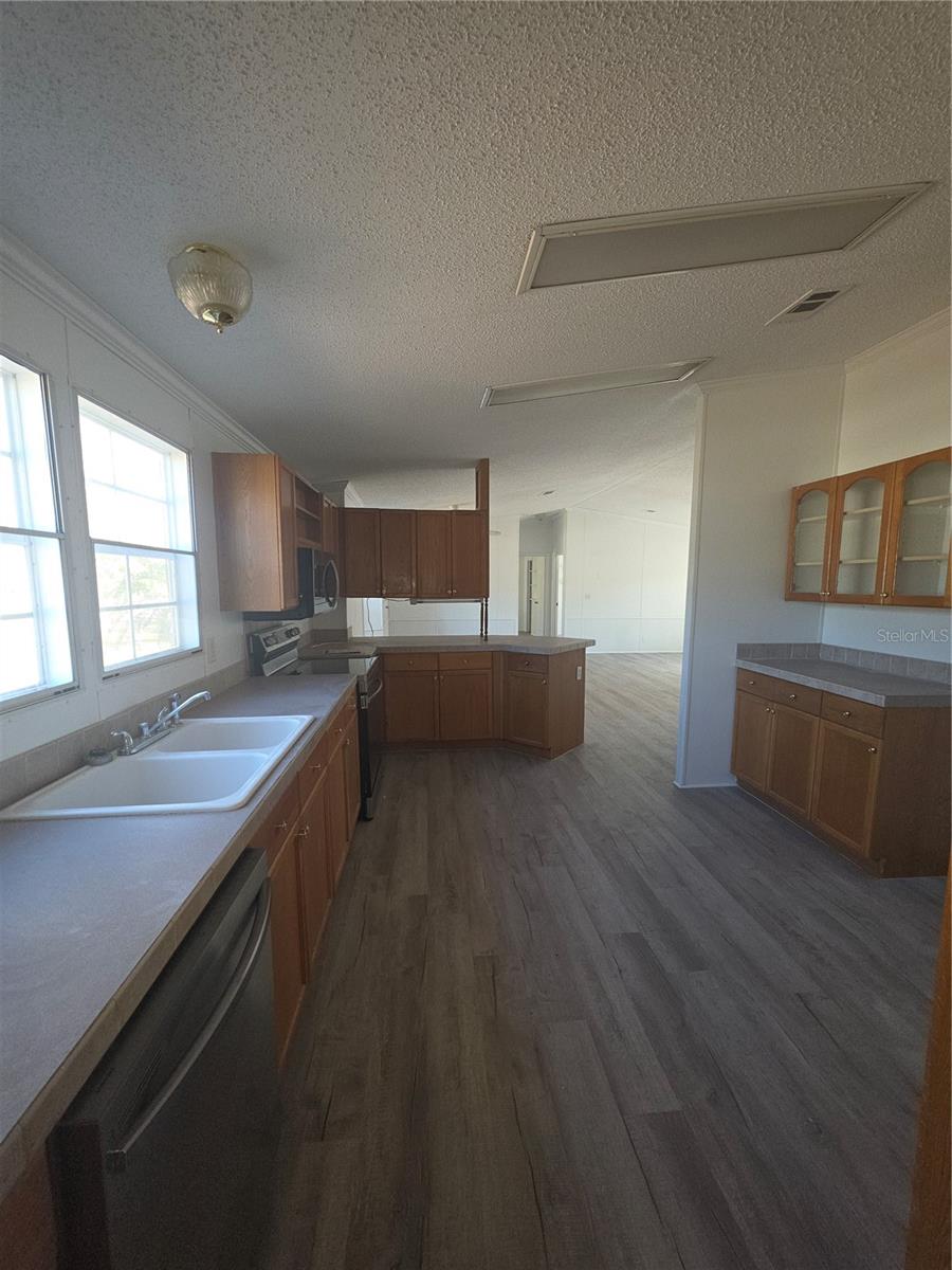 Image 11 of 24 For 16280 Tampa Street