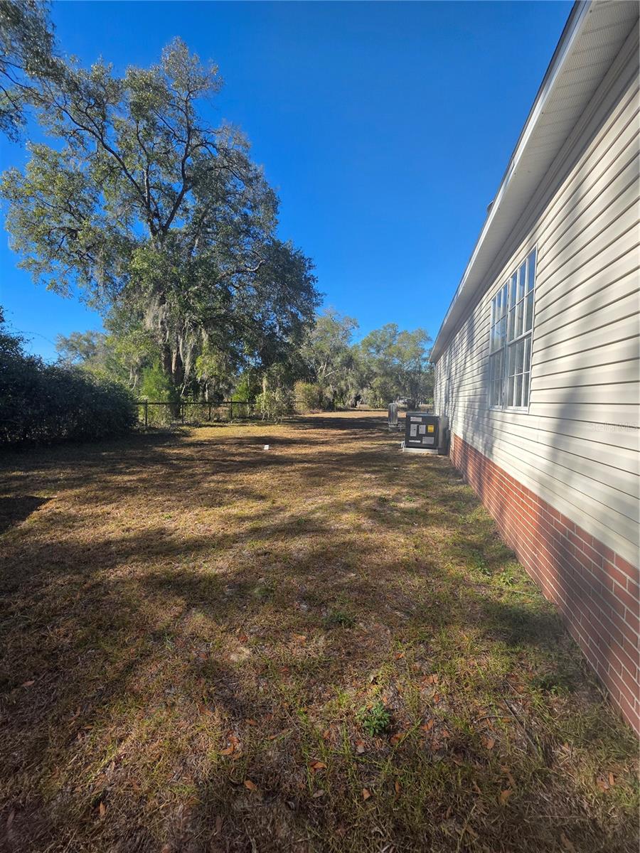 Image 21 of 24 For 16280 Tampa Street