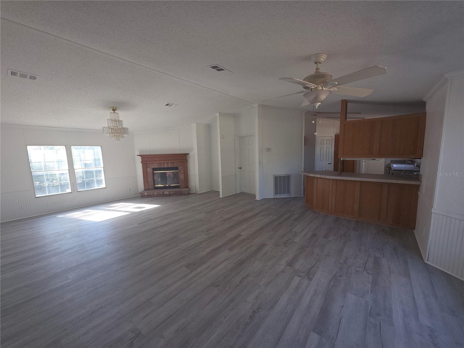 Image 5 of 24 For 16280 Tampa Street