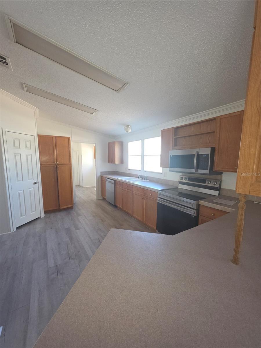 Image 9 of 24 For 16280 Tampa Street