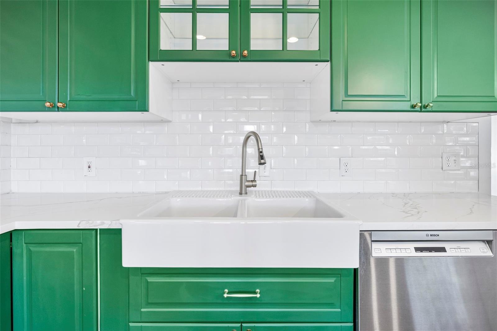 Image 10 of 36 For 5709 Suwanee Avenue