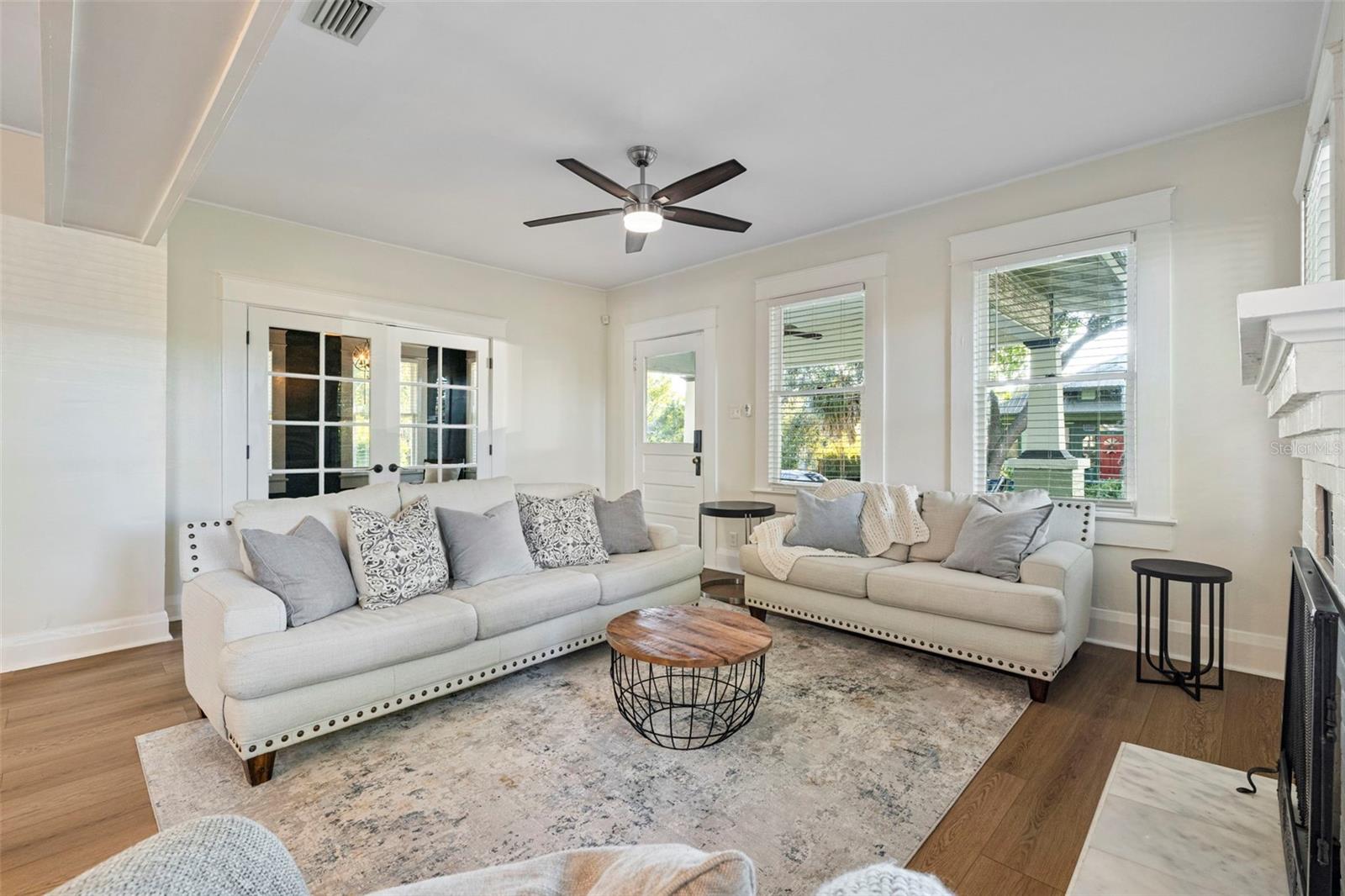 Image 2 of 36 For 5709 Suwanee Avenue