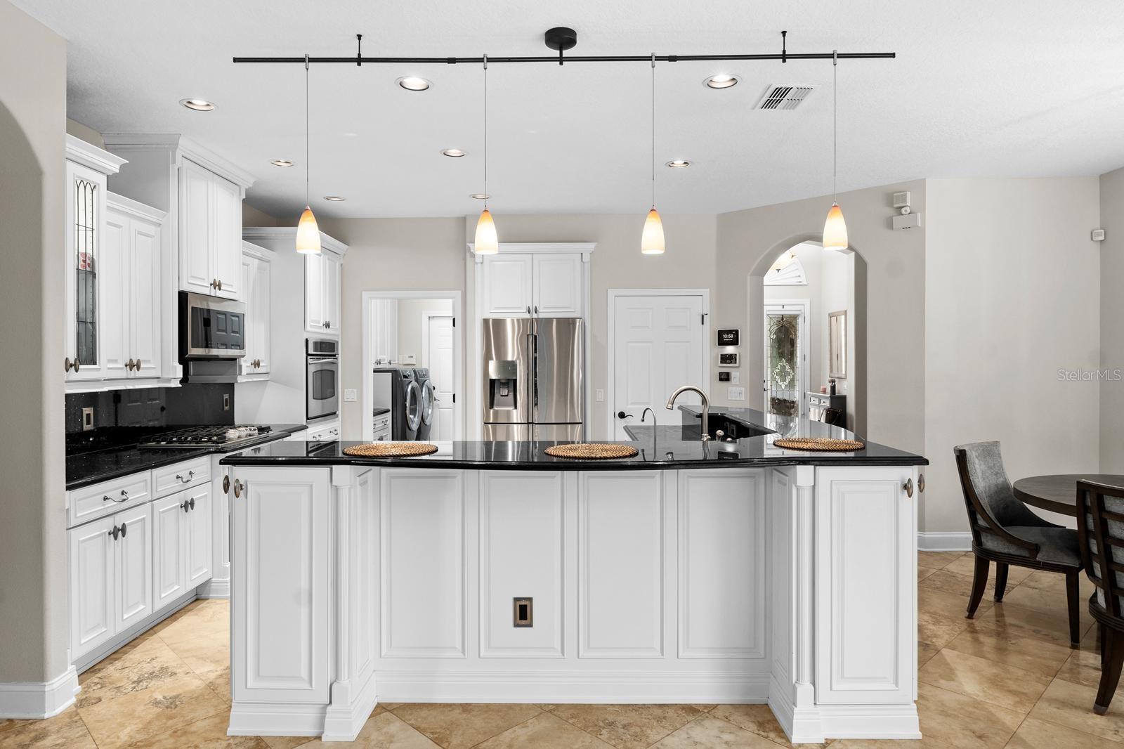 Image 12 of 35 For 5614 Eagleglen Place