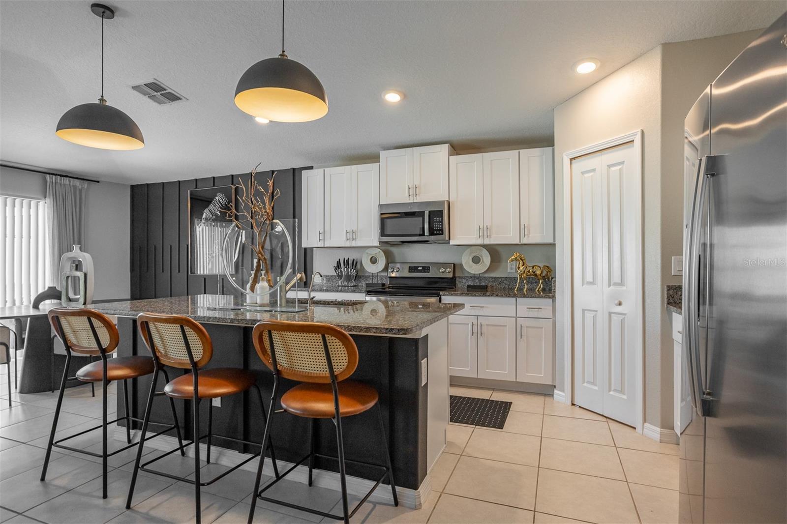 Image 11 of 42 For 15415 Miller Creek Drive