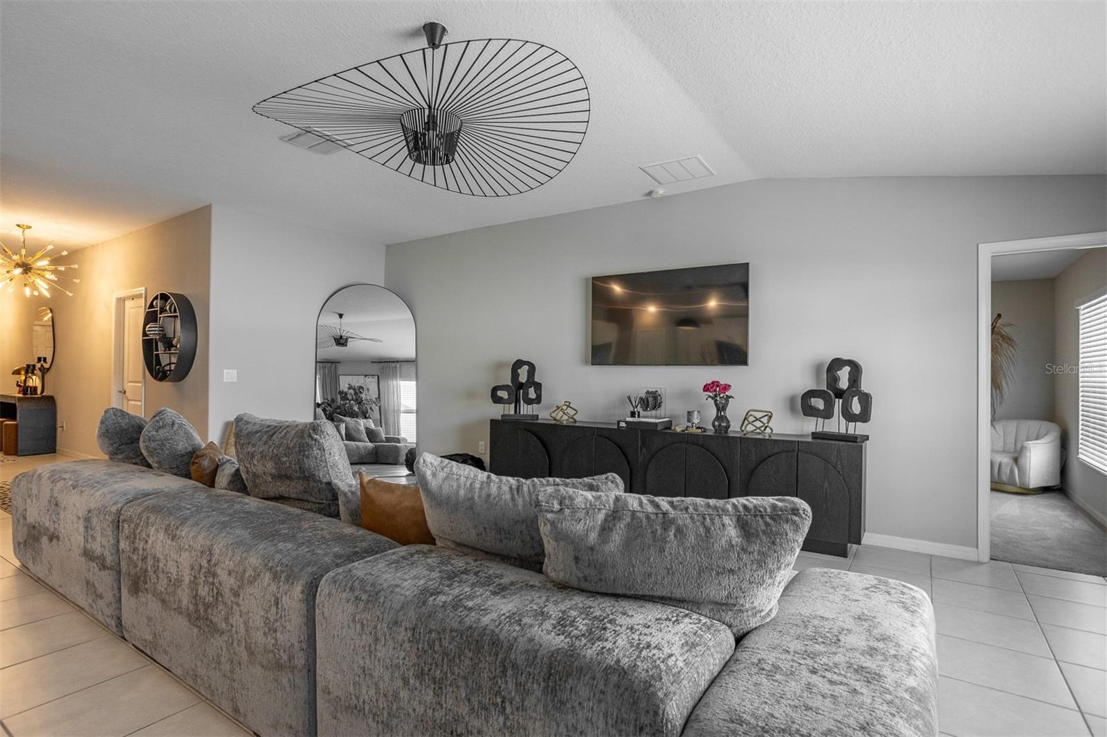 Image 20 of 42 For 15415 Miller Creek Drive