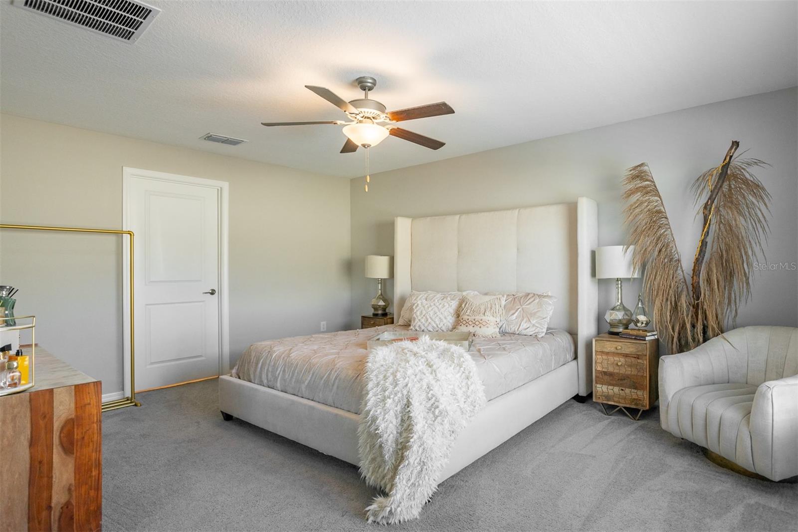 Image 22 of 42 For 15415 Miller Creek Drive