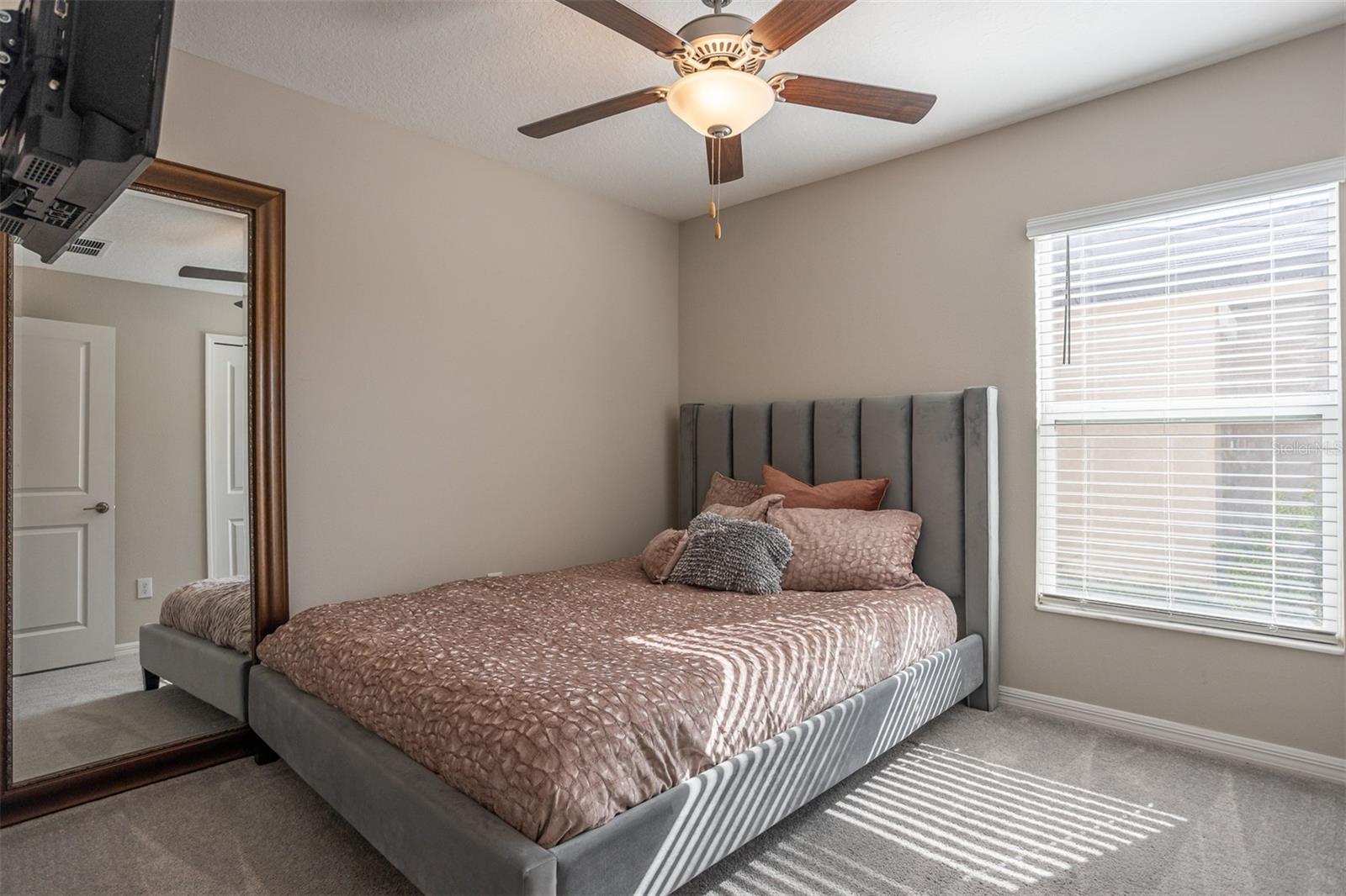 Image 29 of 42 For 15415 Miller Creek Drive