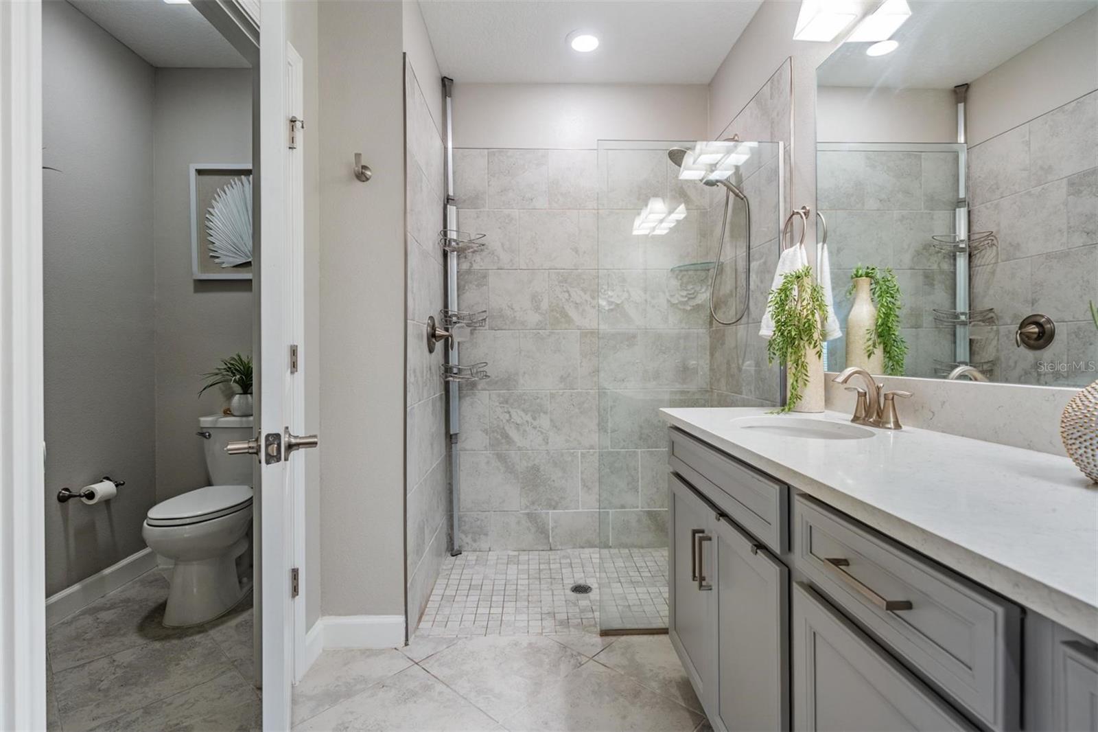 Image 18 of 91 For 10474 Echo Dock Loop