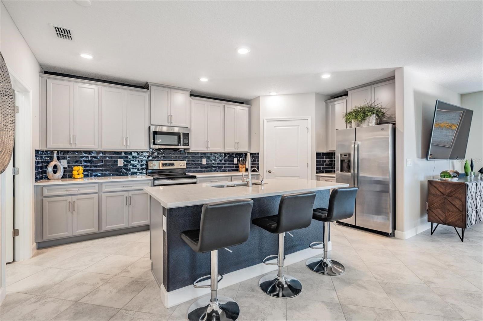 Image 26 of 91 For 10474 Echo Dock Loop