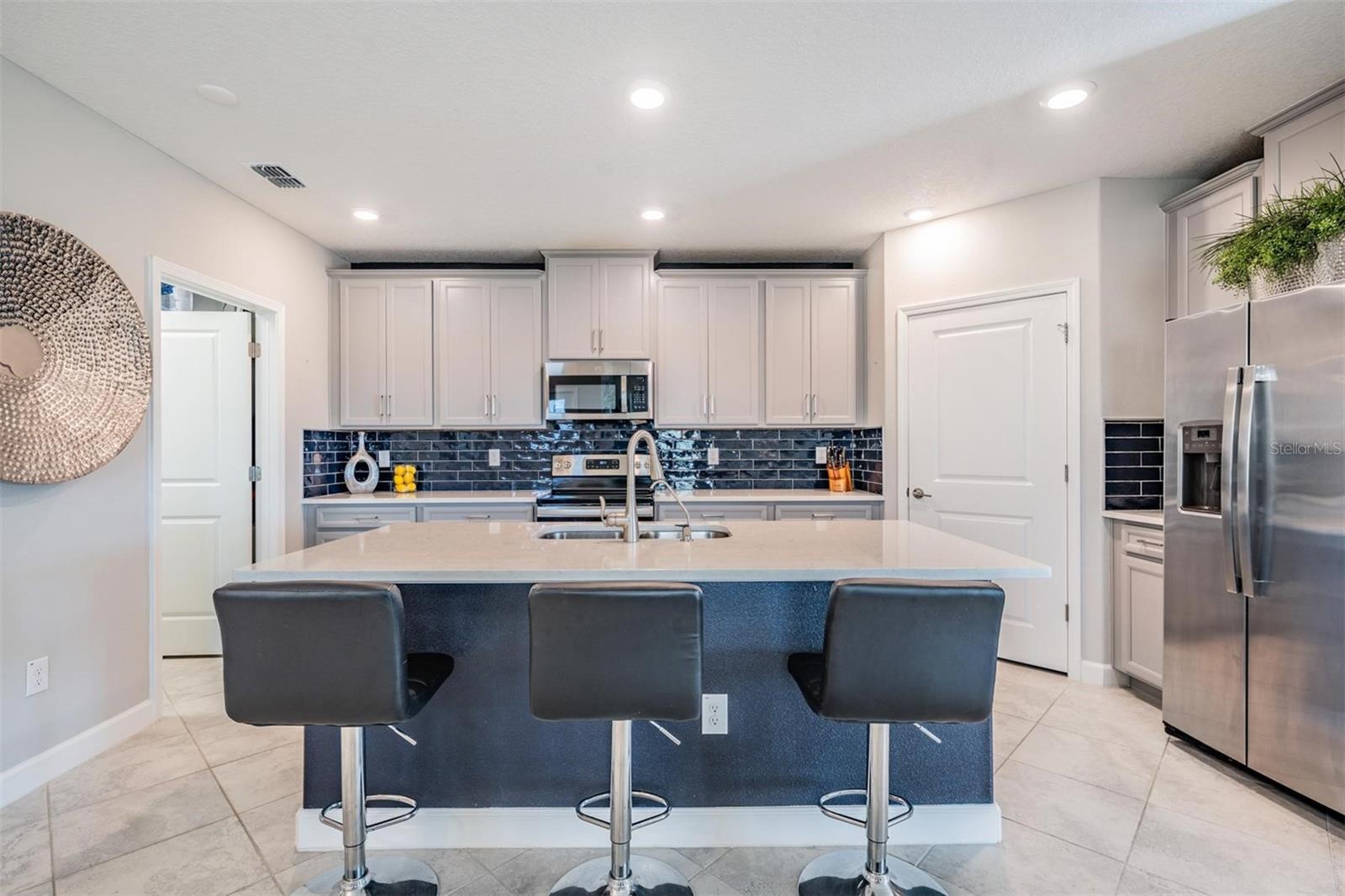 Image 27 of 91 For 10474 Echo Dock Loop