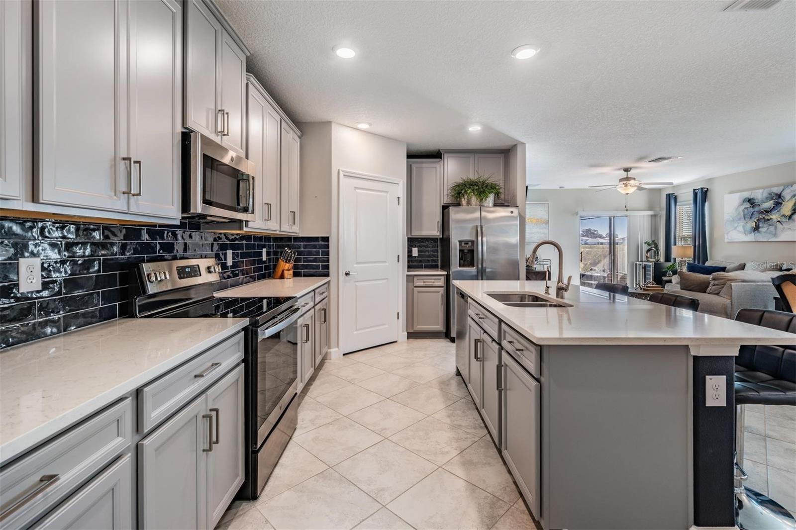 Image 29 of 91 For 10474 Echo Dock Loop