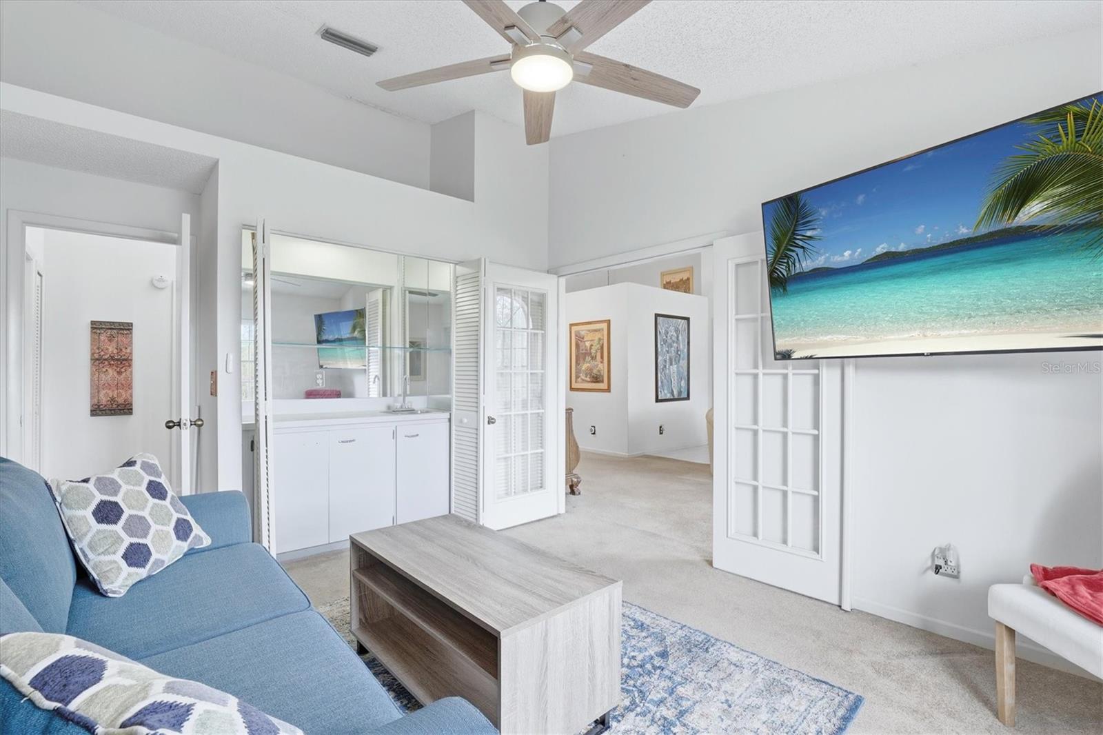 Image 21 of 39 For 2101 Fox Chase Boulevard 204