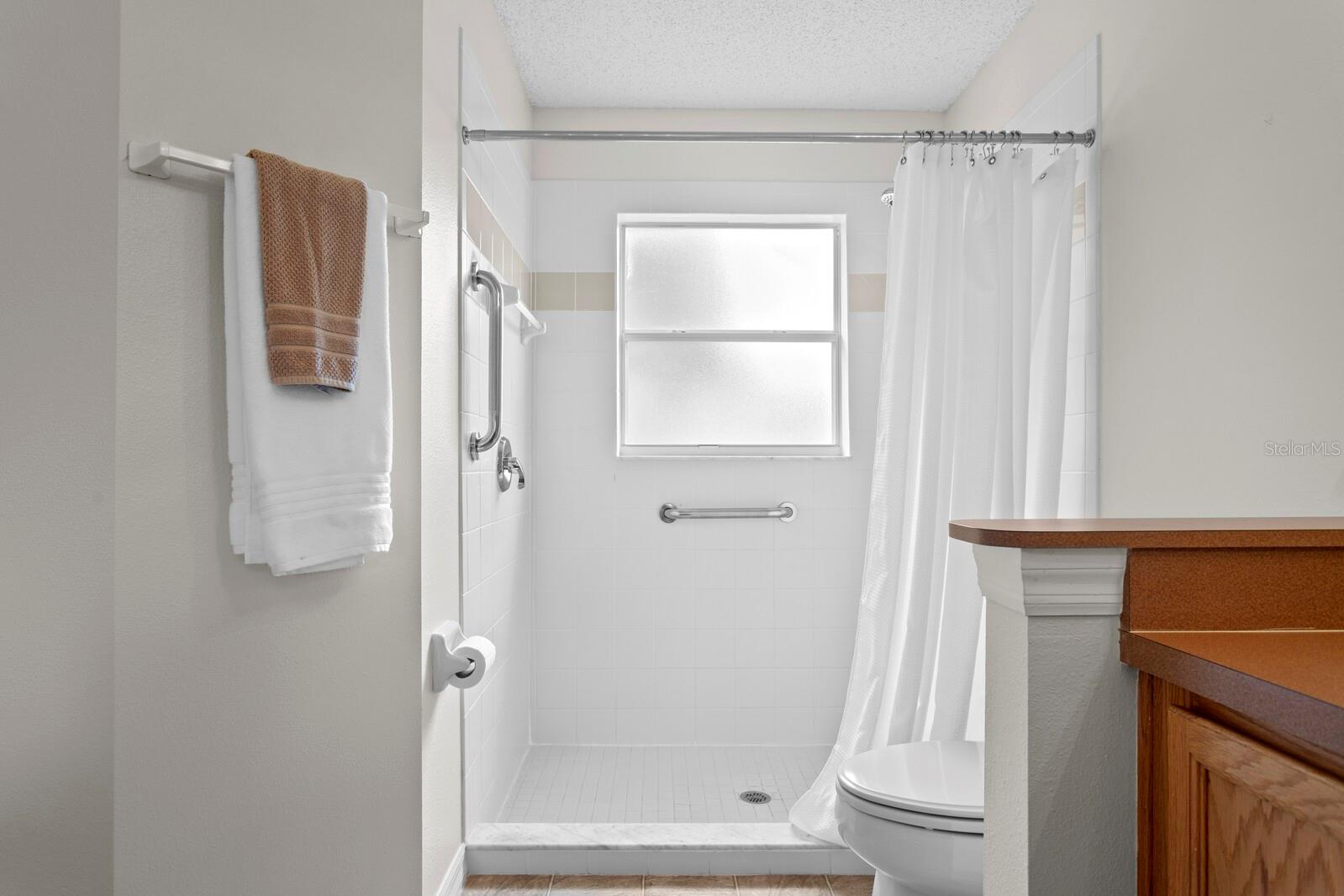 Image 24 of 45 For 11751 Aintree Court