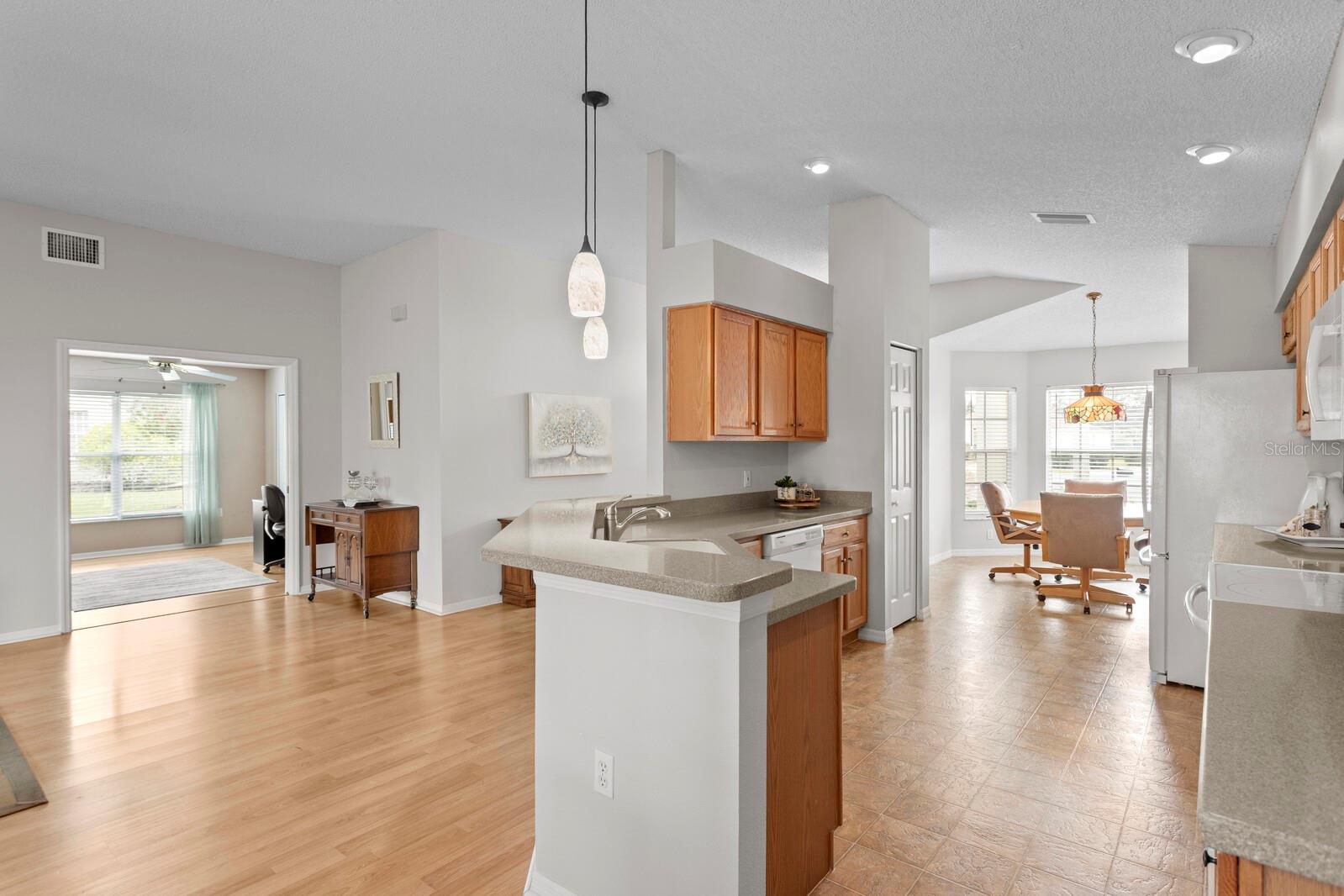 Image 7 of 45 For 11751 Aintree Court