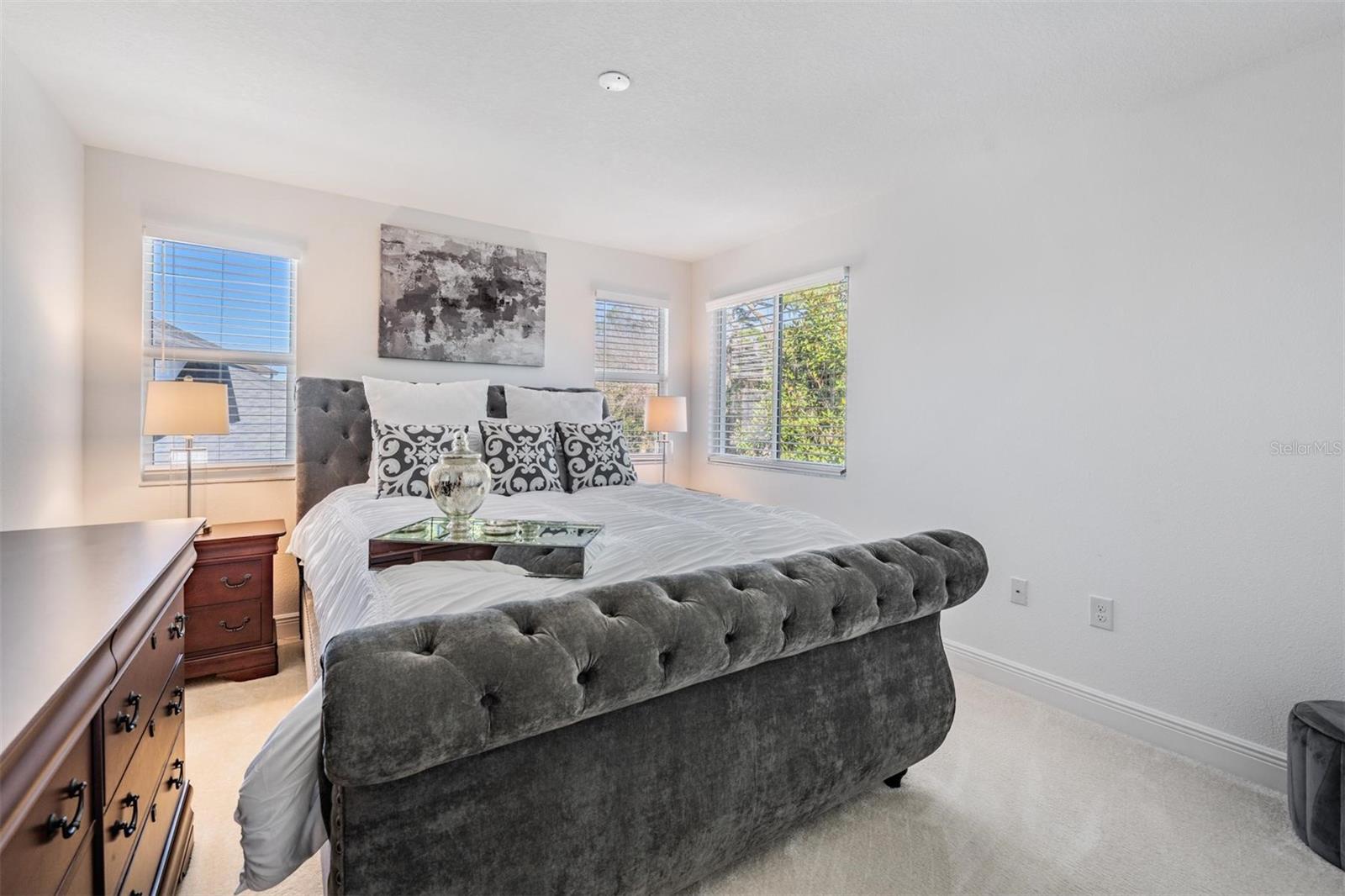 Image 33 of 93 For 8506 Eagle Brook Drive