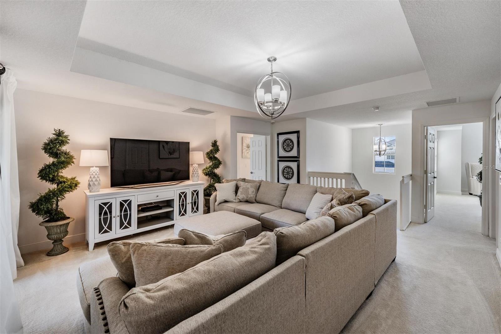 Image 36 of 93 For 8506 Eagle Brook Drive