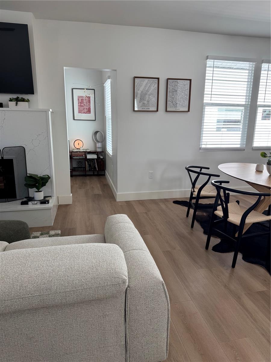 Listing photo id 8 for 212 Fremont Avenue