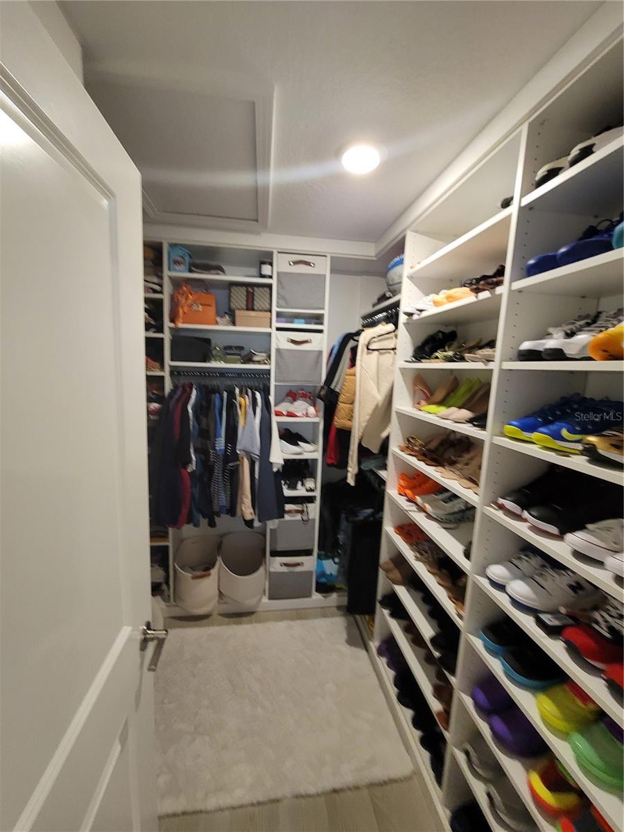 Image 11 of 45 For 21838 Lyonia Lane