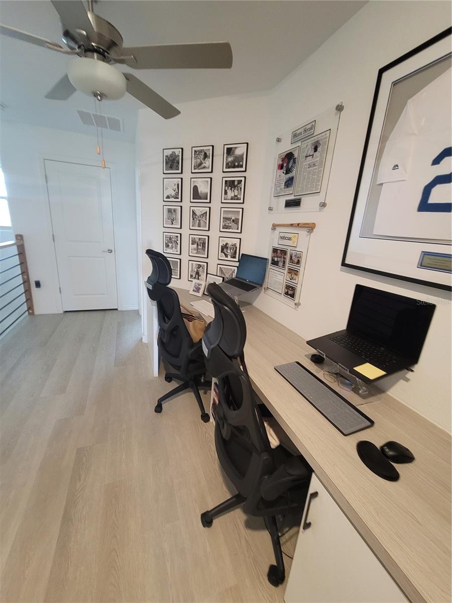 Image 21 of 45 For 21838 Lyonia Lane