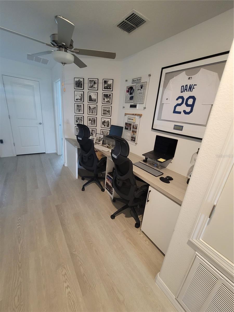 Image 7 of 45 For 21838 Lyonia Lane