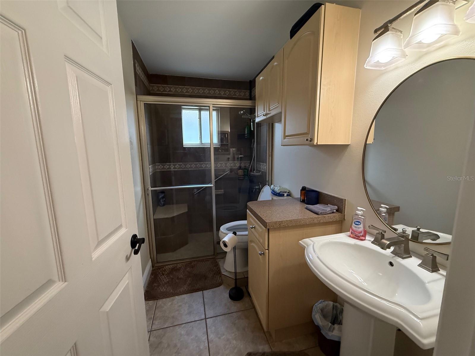 Image 11 of 14 For 426 Benson Street