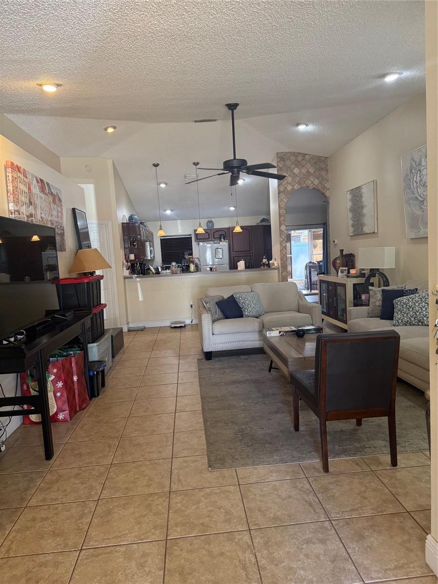 Image 4 of 14 For 426 Benson Street