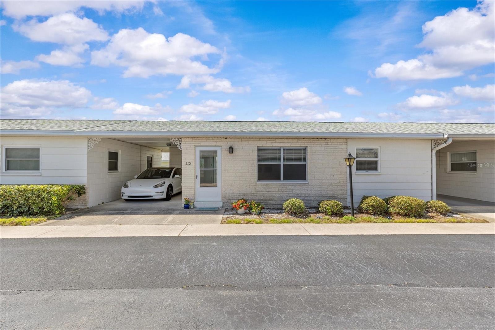 Image 2 of 35 For 12400 Park Boulevard 210