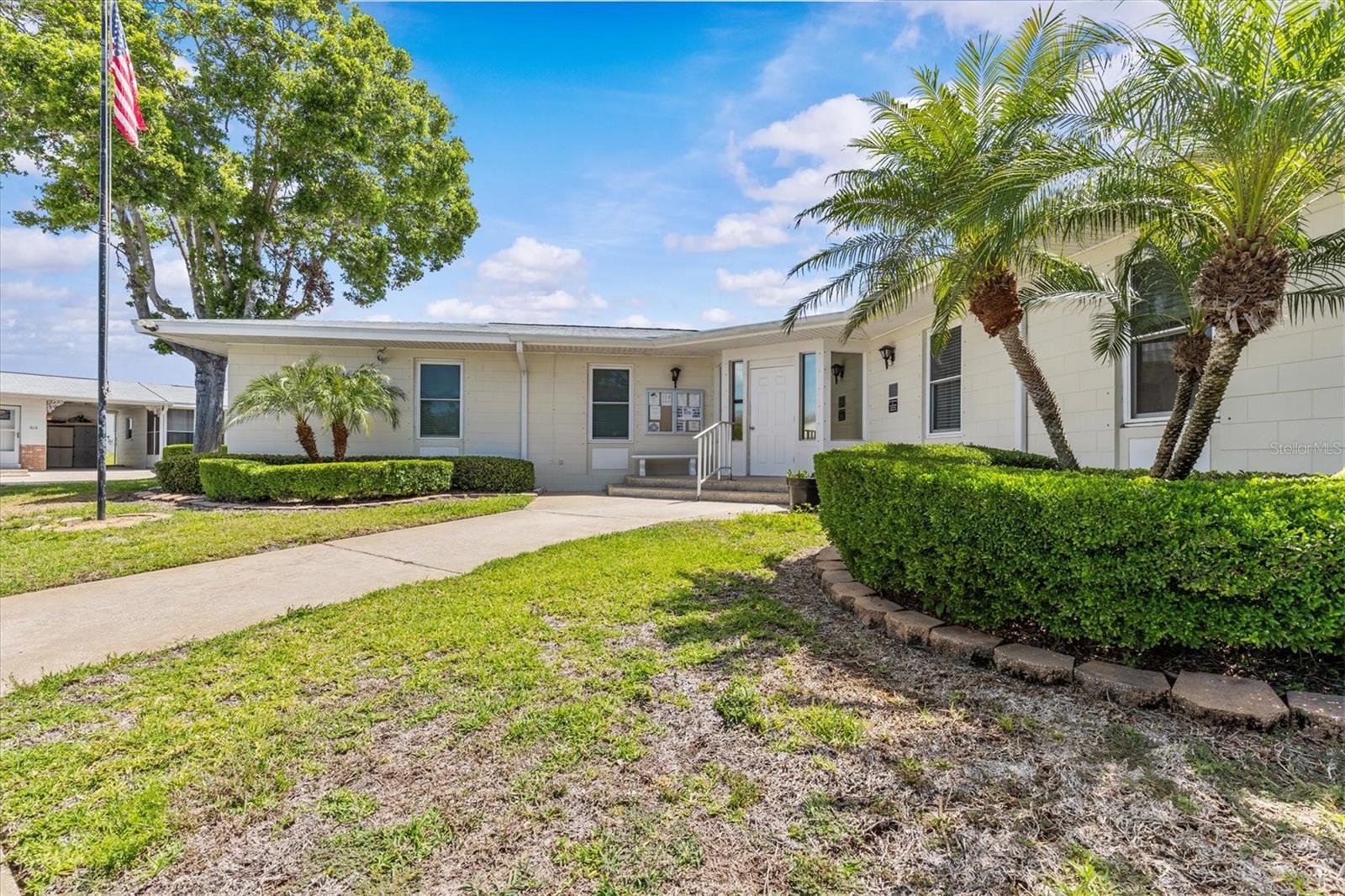 Image 25 of 35 For 12400 Park Boulevard 210