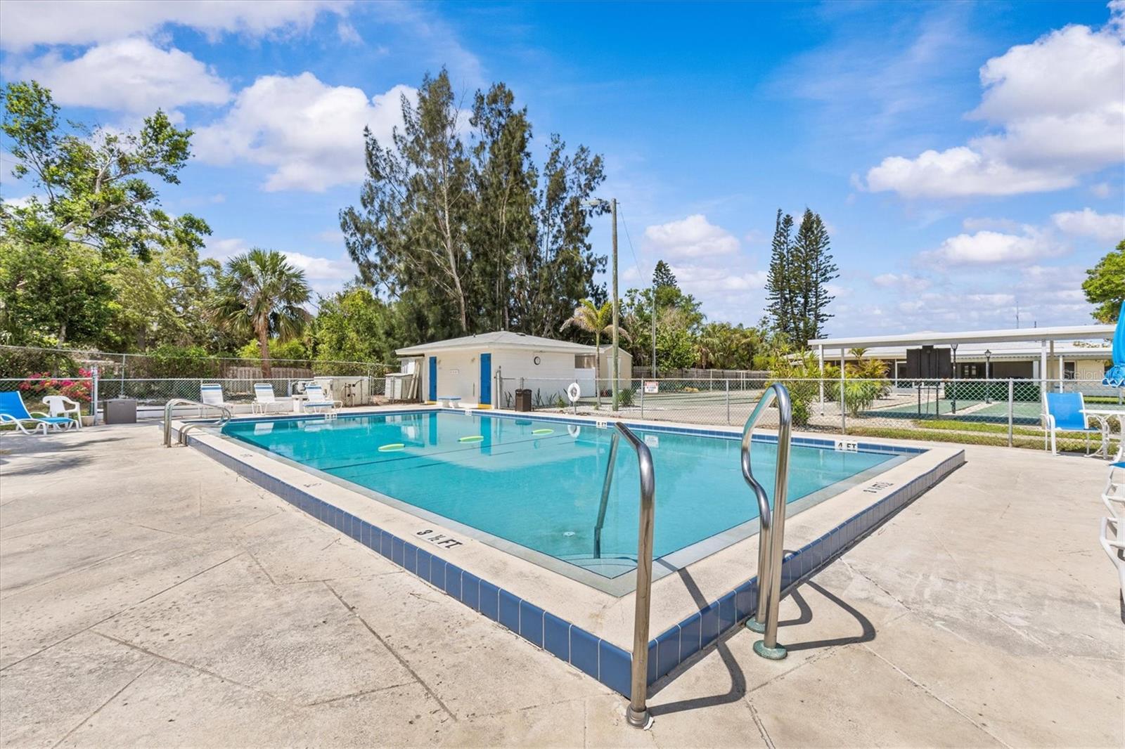 Image 32 of 35 For 12400 Park Boulevard 210