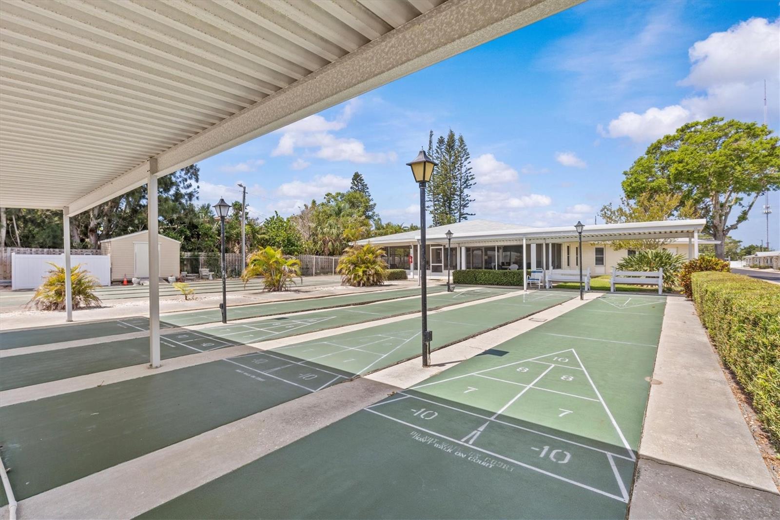 Image 33 of 35 For 12400 Park Boulevard 210