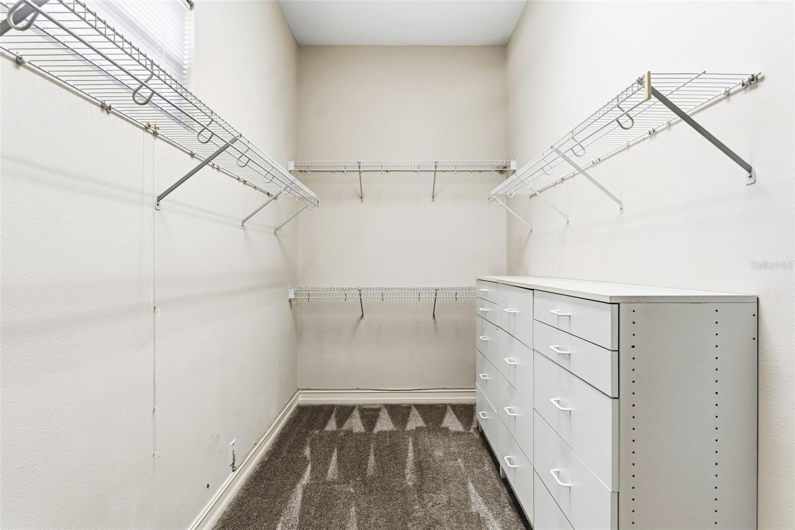 Image 28 of 100 For 807 3rd Street E