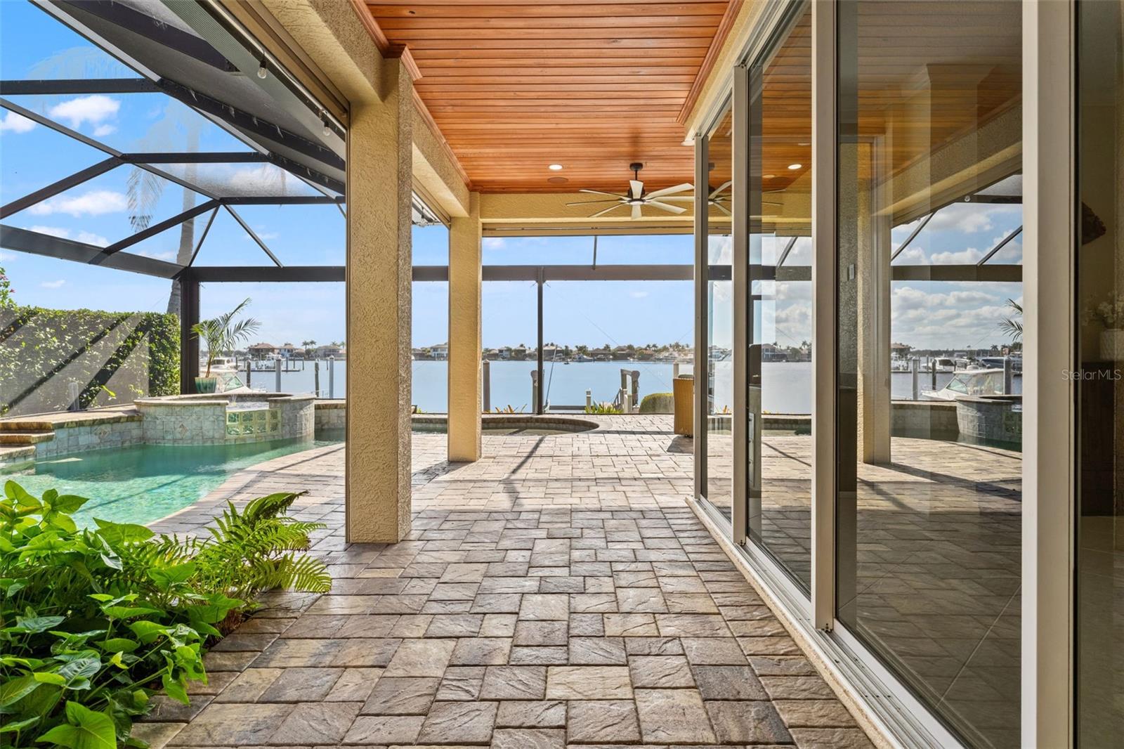 Image 34 of 100 For 807 3rd Street E