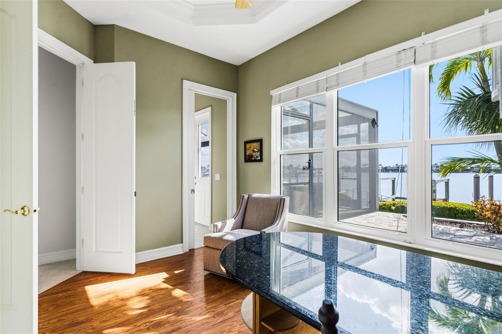 Image 57 of 100 For 807 3rd Street E