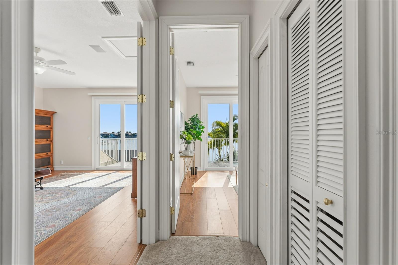 Image 68 of 100 For 807 3rd Street E