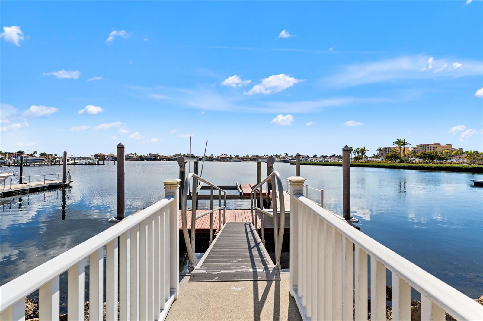 Image 81 of 100 For 807 3rd Street E