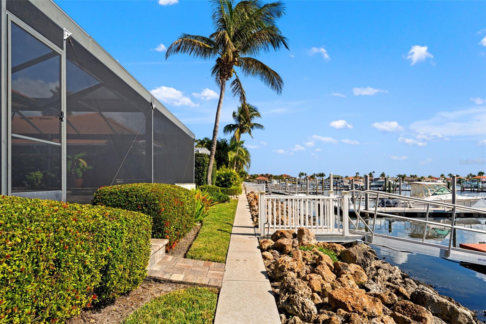 Image 83 of 100 For 807 3rd Street E