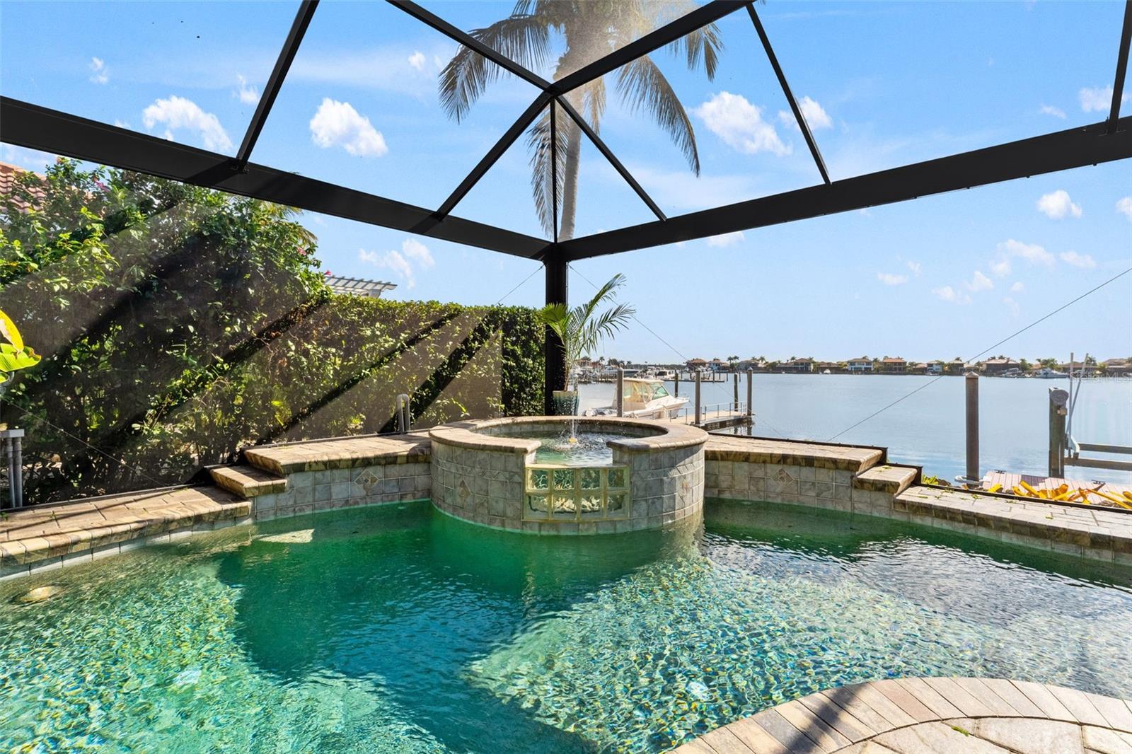 Image 90 of 100 For 807 3rd Street E