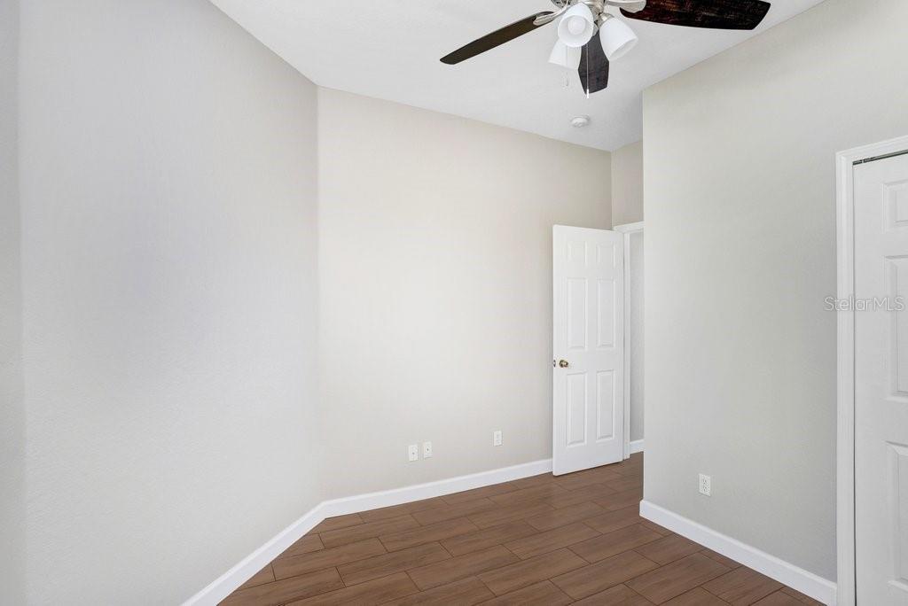 Image 18 of 32 For 11412 Captiva Kay Drive