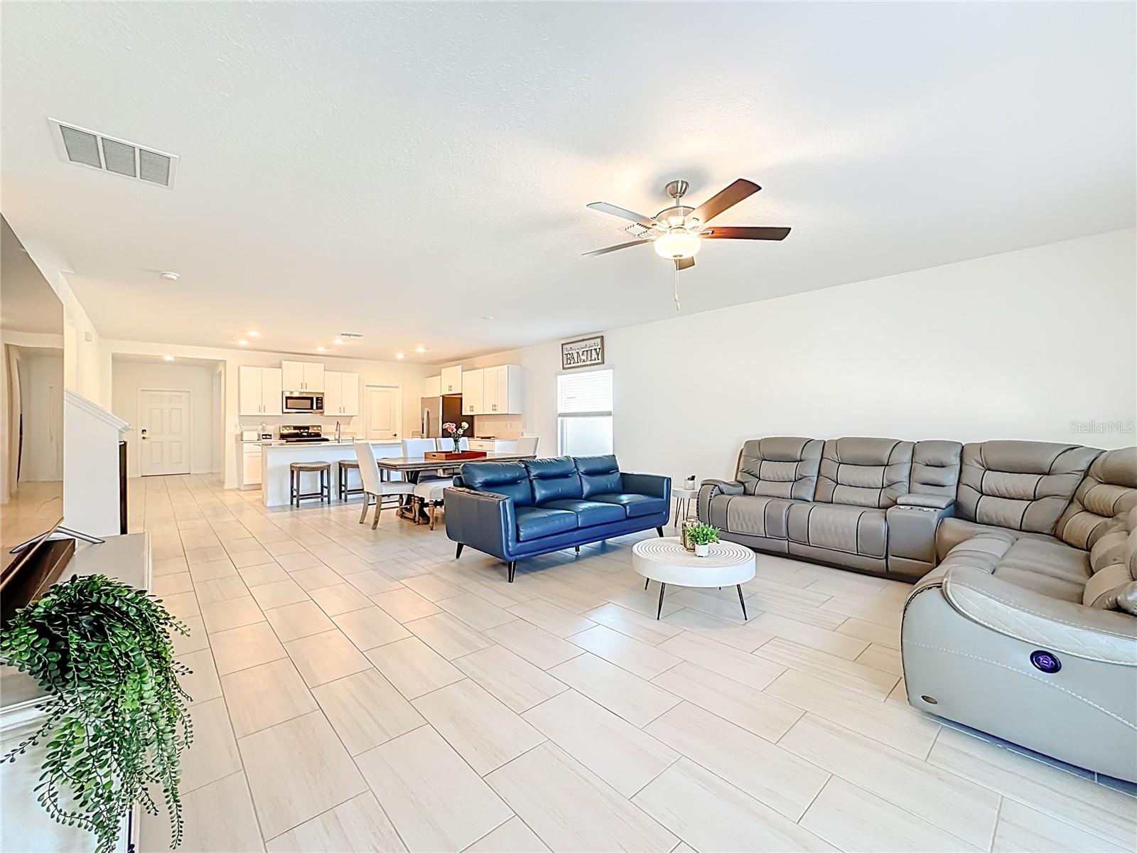 Image 17 of 64 For 5032 Eagle Rock Drive