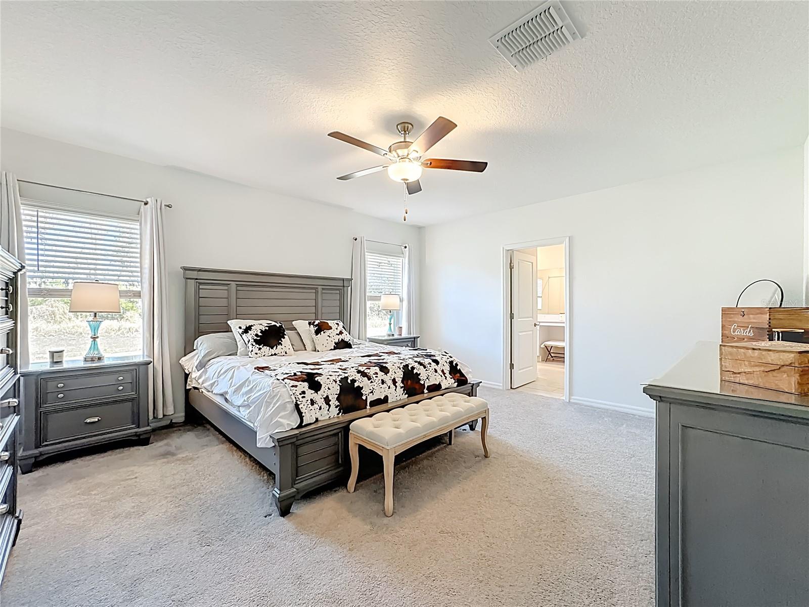 Image 22 of 64 For 5032 Eagle Rock Drive