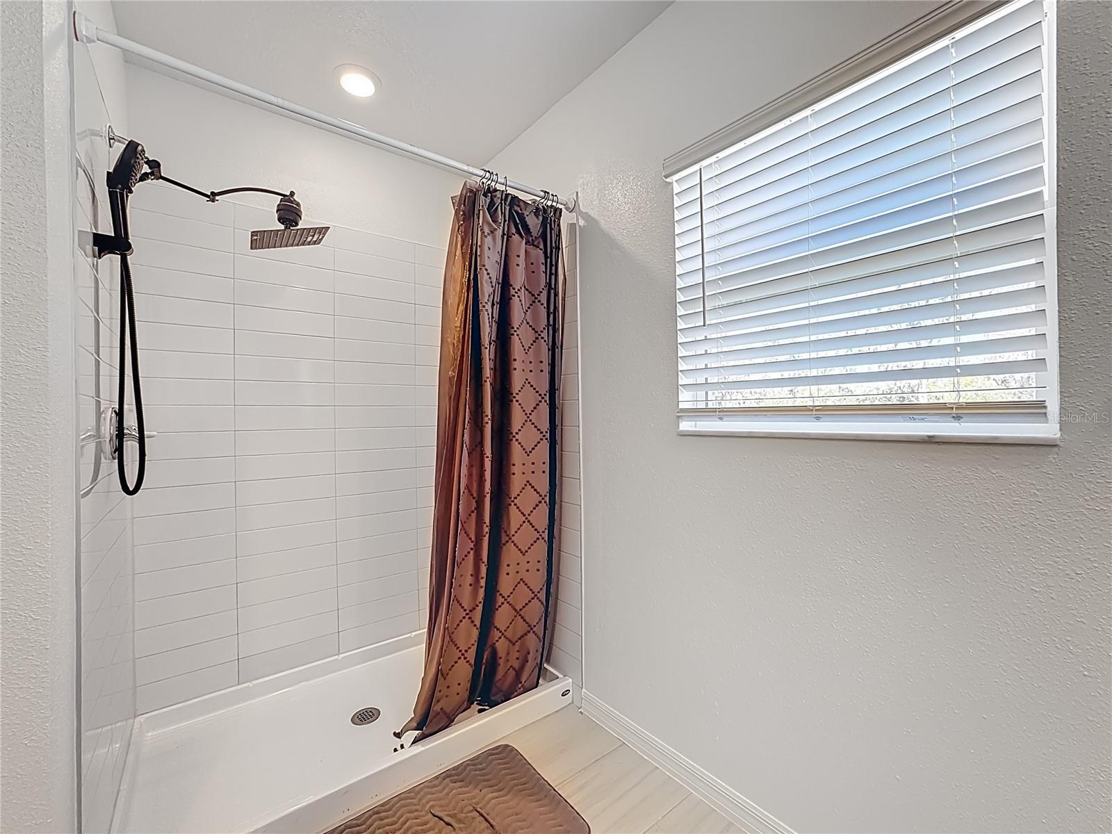 Image 26 of 64 For 5032 Eagle Rock Drive