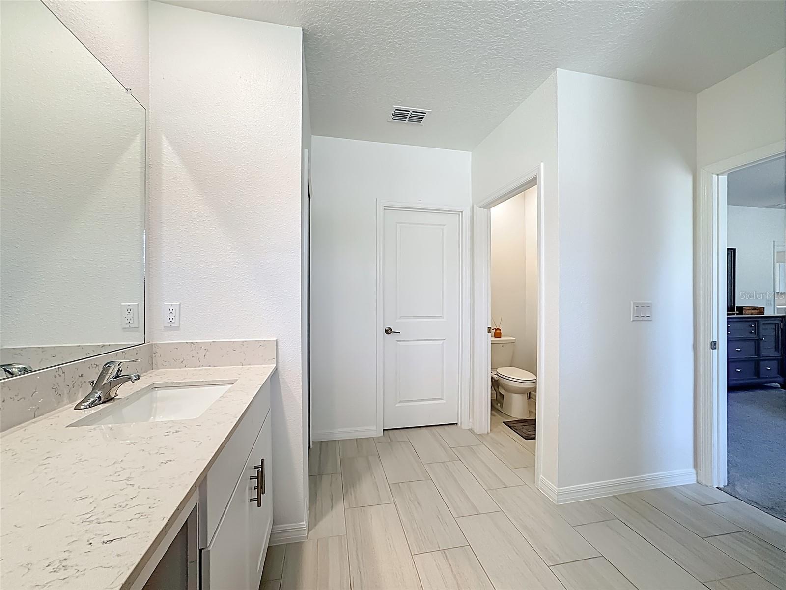 Image 28 of 64 For 5032 Eagle Rock Drive