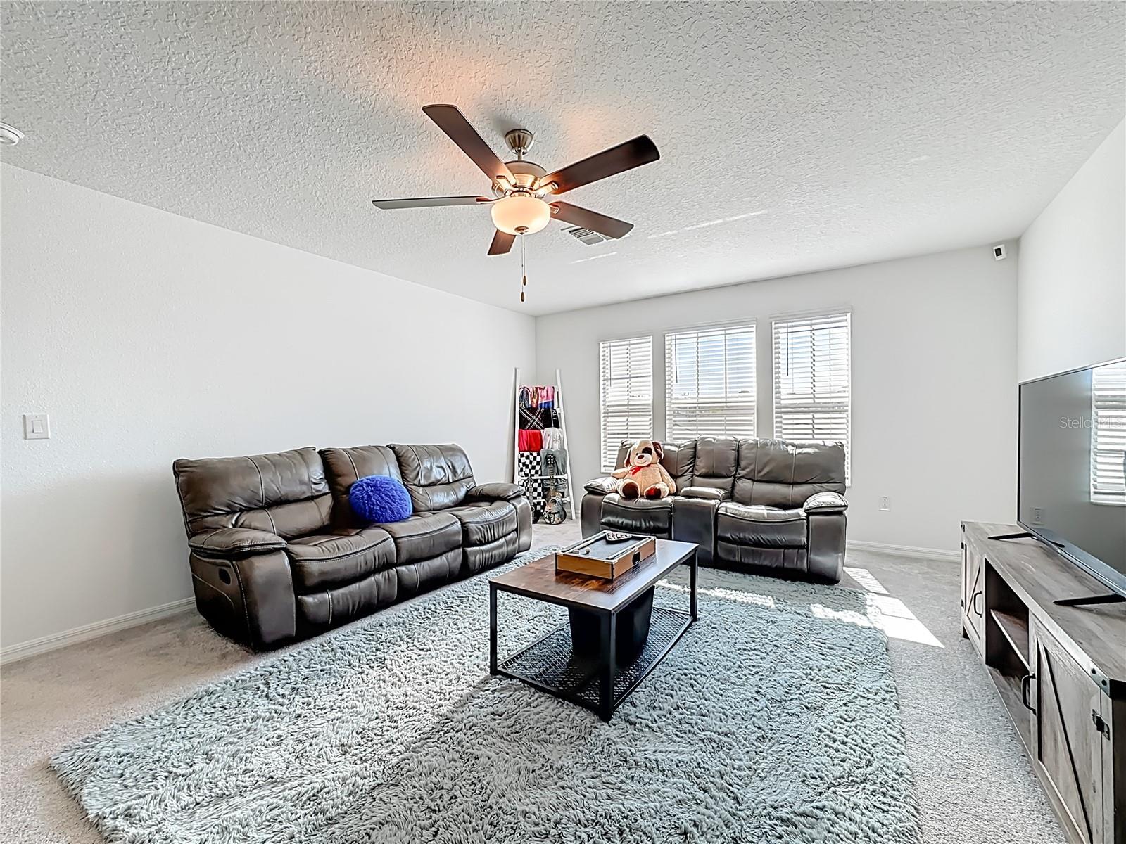 Image 31 of 64 For 5032 Eagle Rock Drive